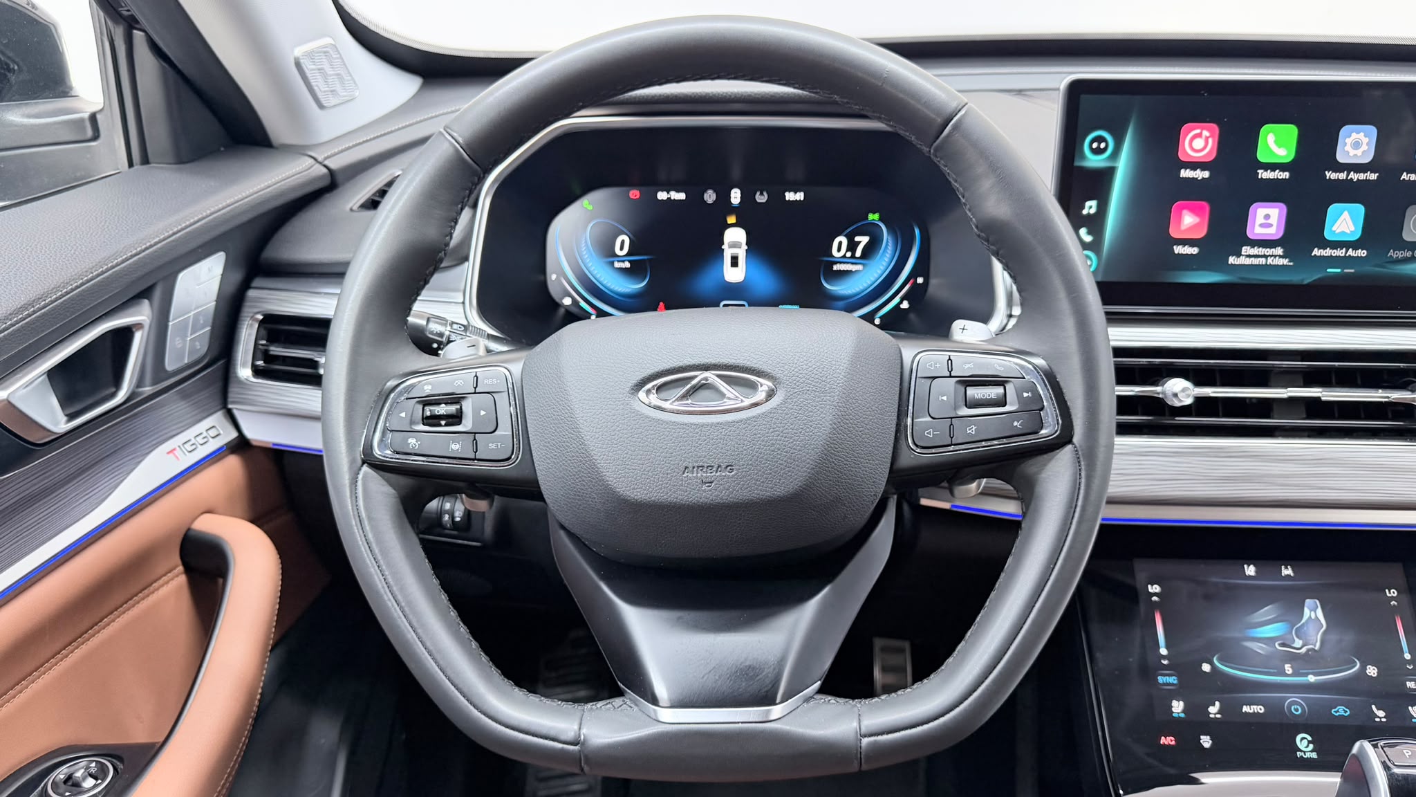 CHERY TIGGO 9